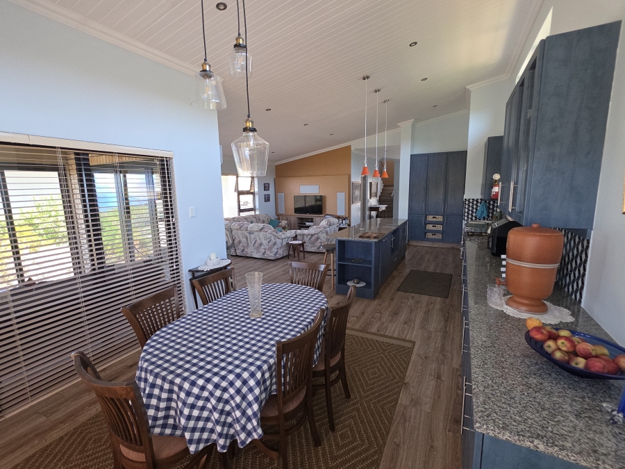 3 Bedroom Property for Sale in Dana Bay Western Cape